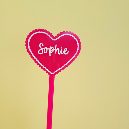 Reusable personalised drink accessory with scalloped edge heart design